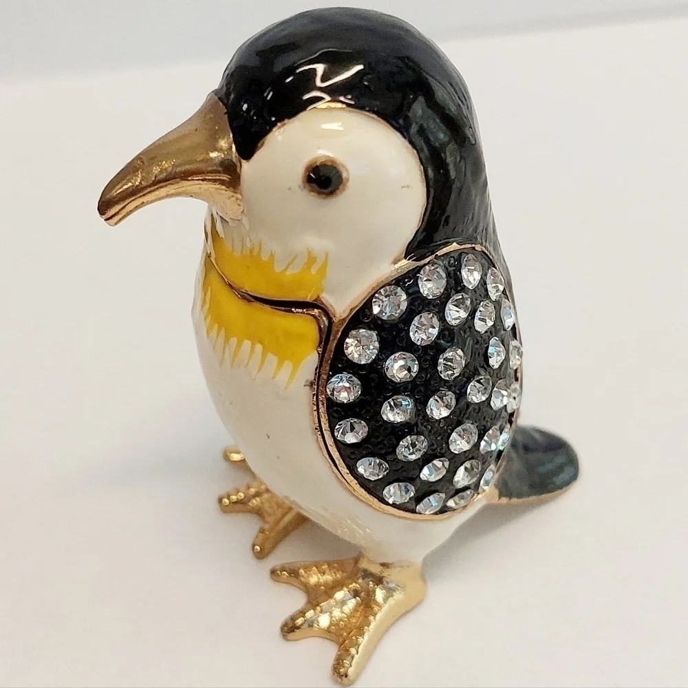 Waltz & F Enameled Trinket Box With Rhinestone Pre-owned